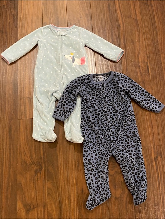 Other - Bundle of 2 Carters Fleece Sleepers Dachshund Dog & Leopard Print 9 months